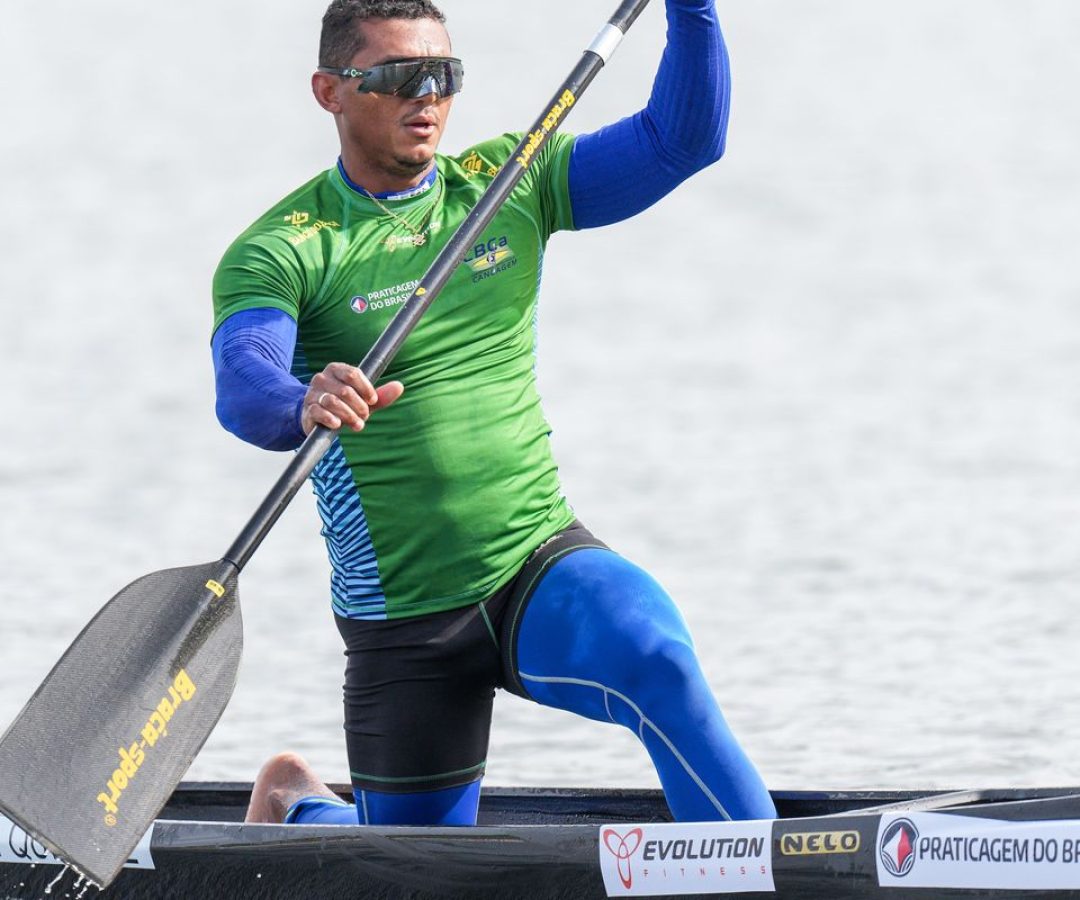 Isaquias Queiroz é campeão mundial no C1 500m na Polônia