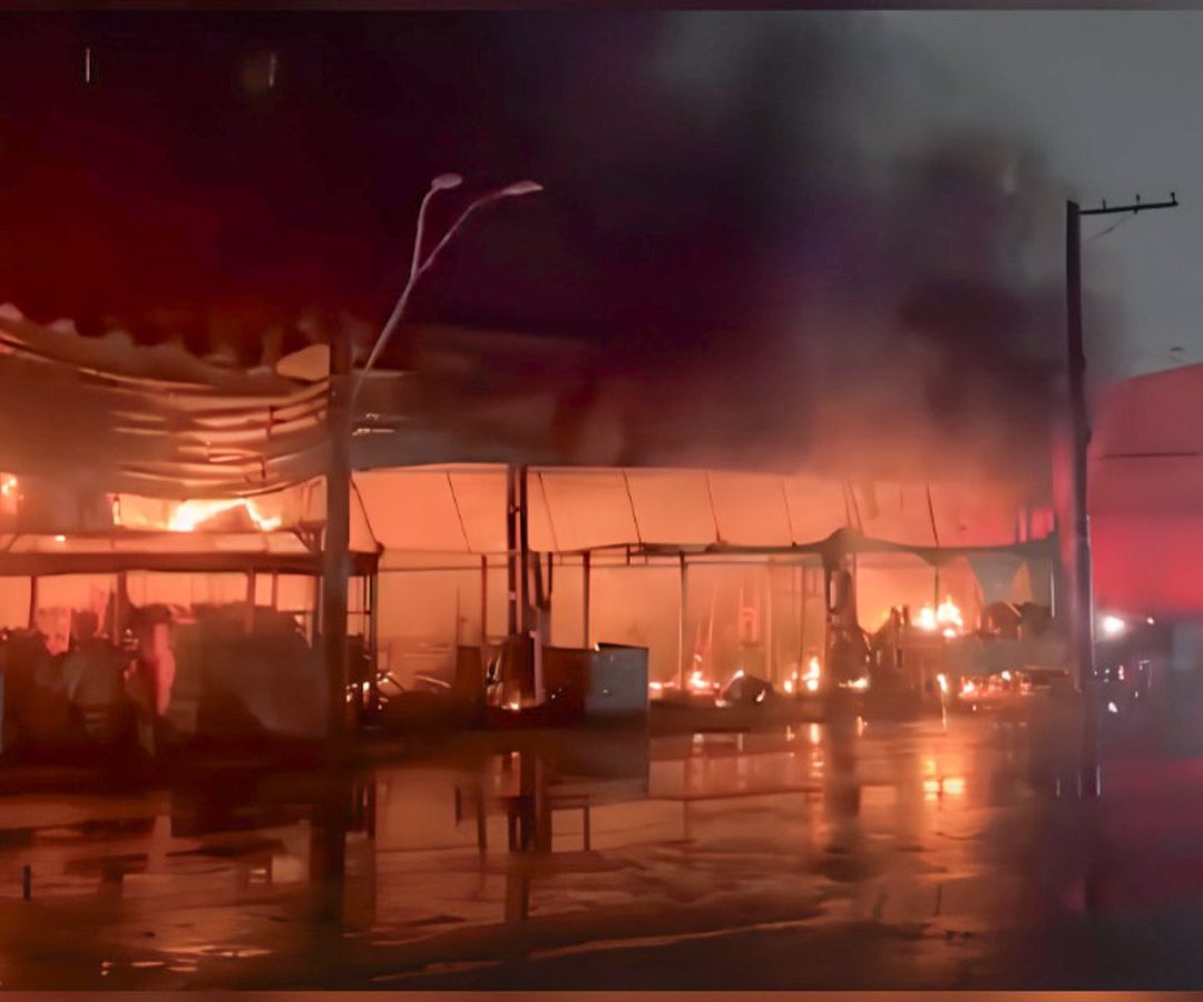 Incêndio atinge pavilhão de frutas no Ceagesp; não há vítimas