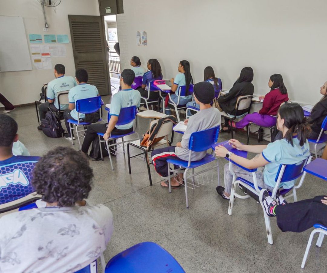 Pé-de-Meia começa a pagar quinta parcela de frequência nesta segunda