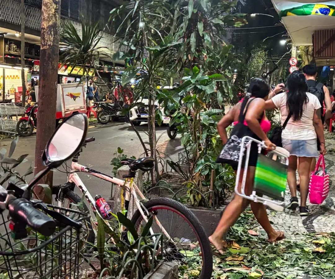 Rio de Janeiro tem duas mortes e um desaparecido depois de ventania