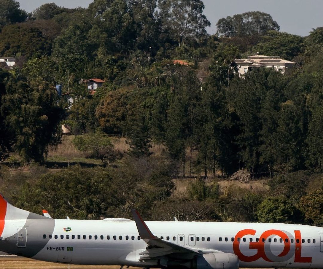 Avião da GOL faz pouso de emergência após decolagem em Goiânia