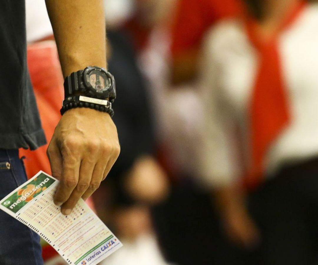 Mega-Sena acumula para R$ 48 milhões; confira os números sorteados
