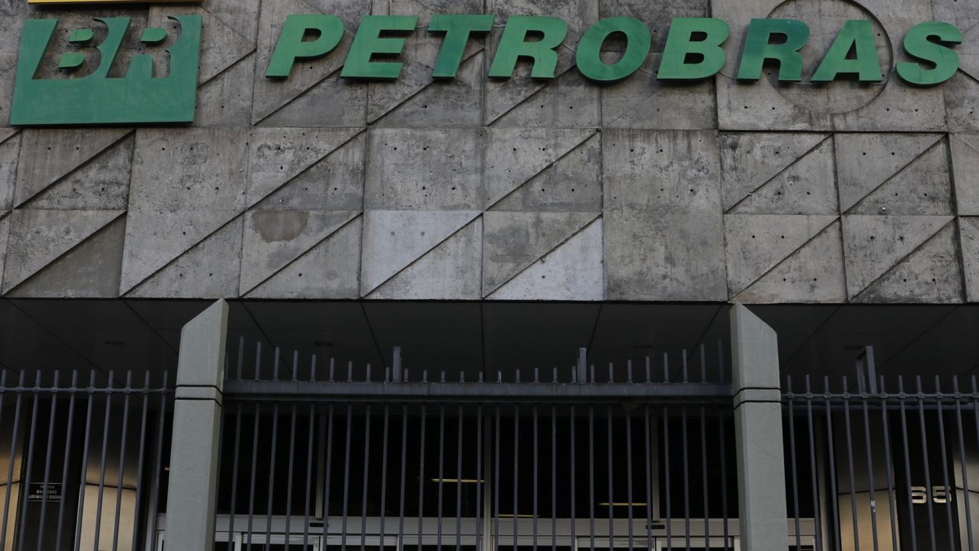 Petrobras anuncia descoberta de petróleo na Foz do Amazonas