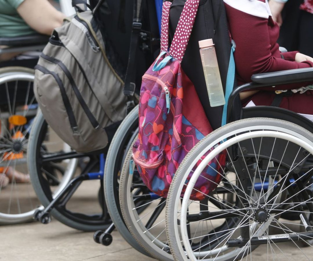 Analfabetismo entre jovens e adultos com deficiência é 12 vezes maior