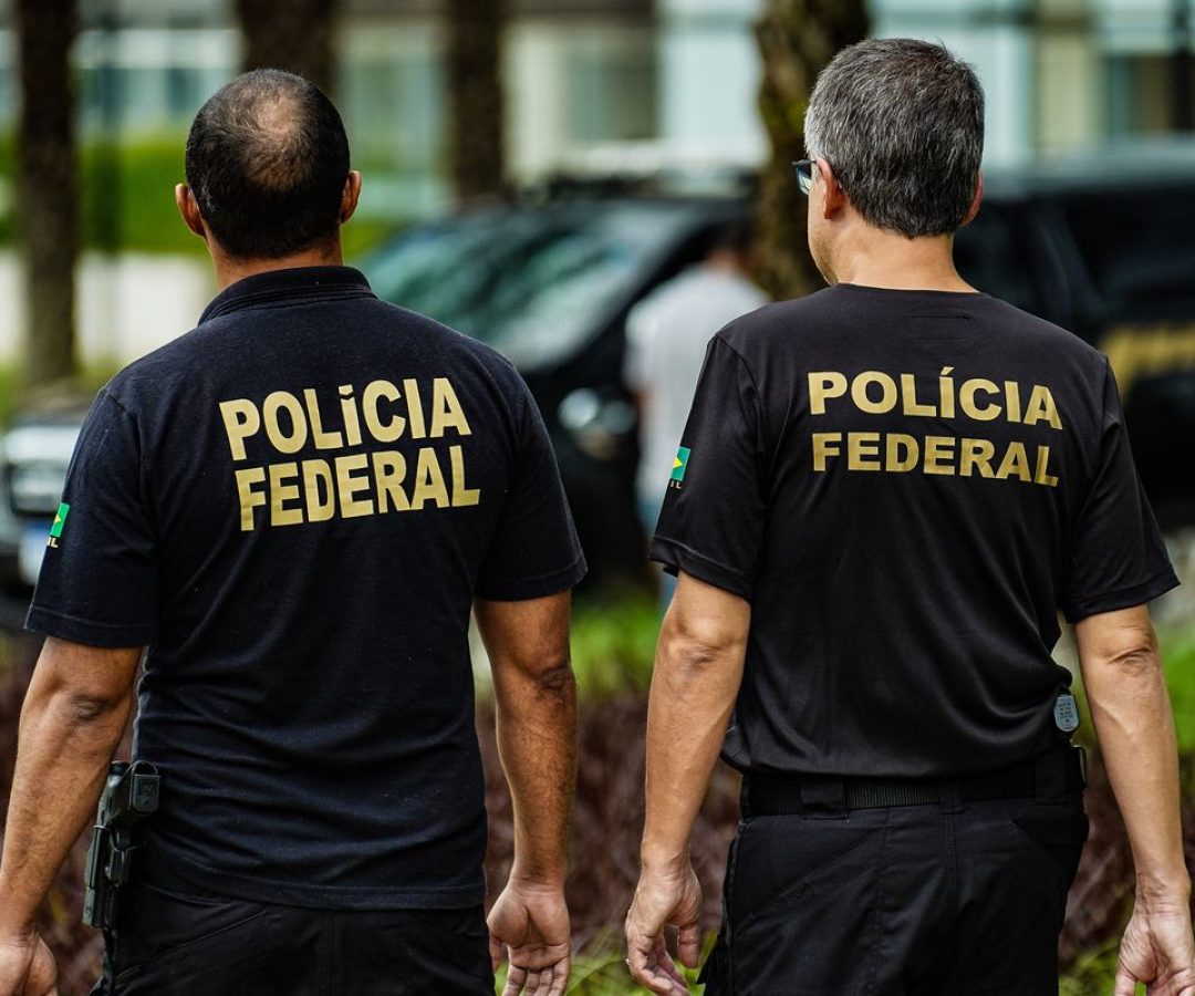 PF faz ação contra apologia ao nazismo no interior do Rio de Janeiro