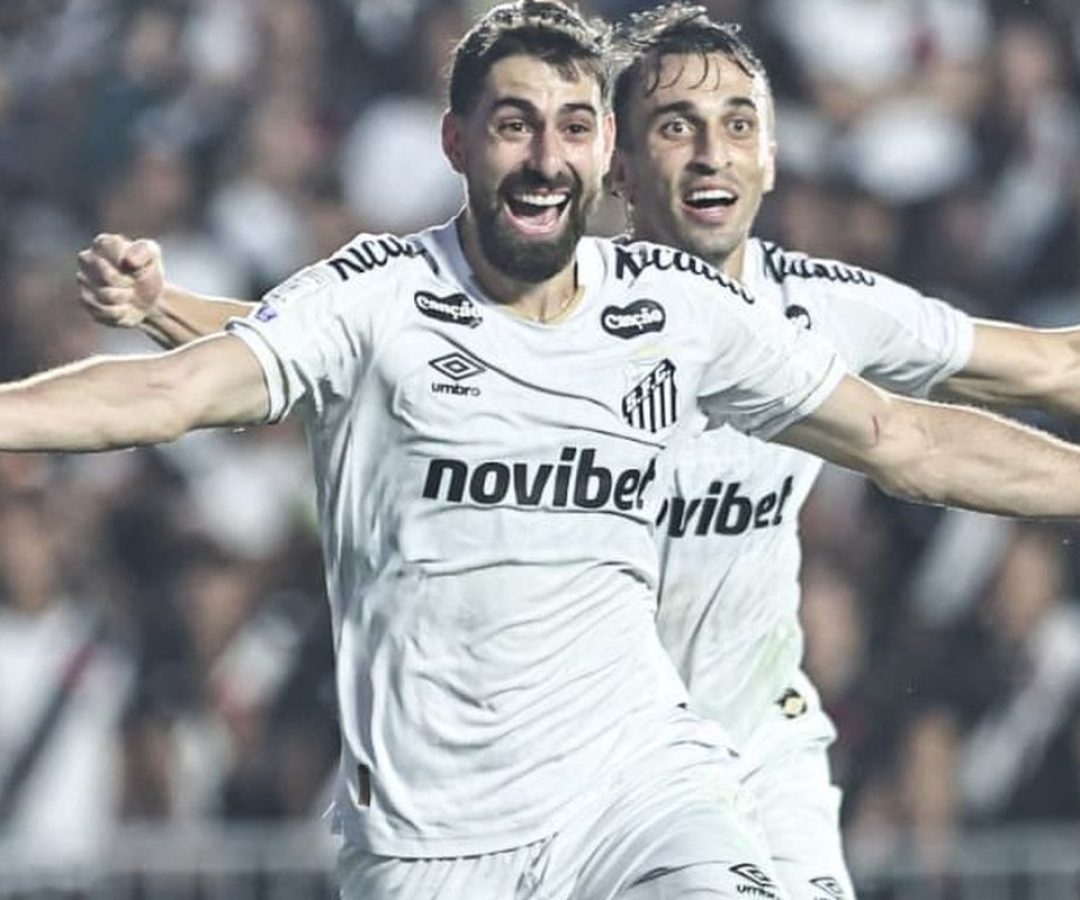 Santos desencanta no 2º tempo e atropela o Vasco pelo Brasileirão